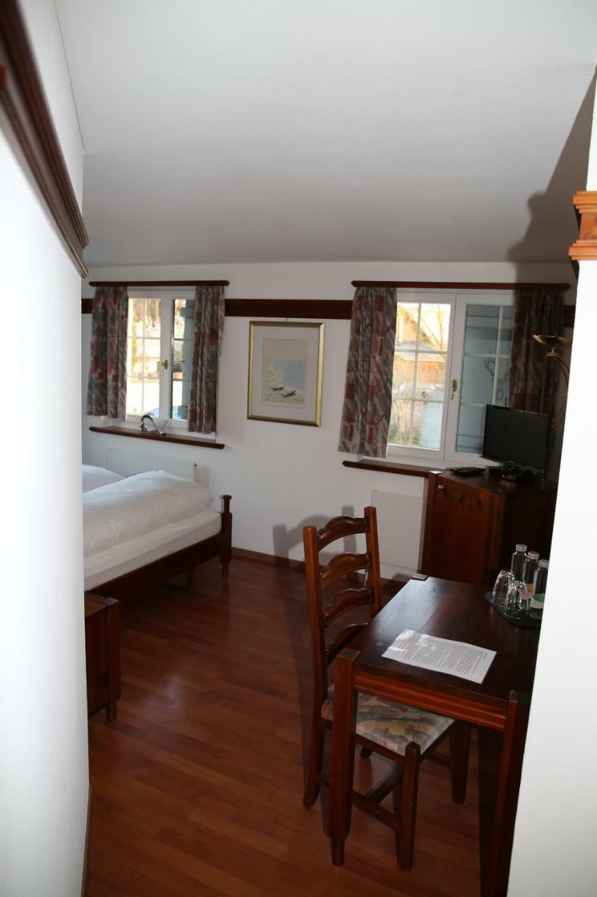 Landgasthof Hirschen Hotel Amriswil Bagian luar foto