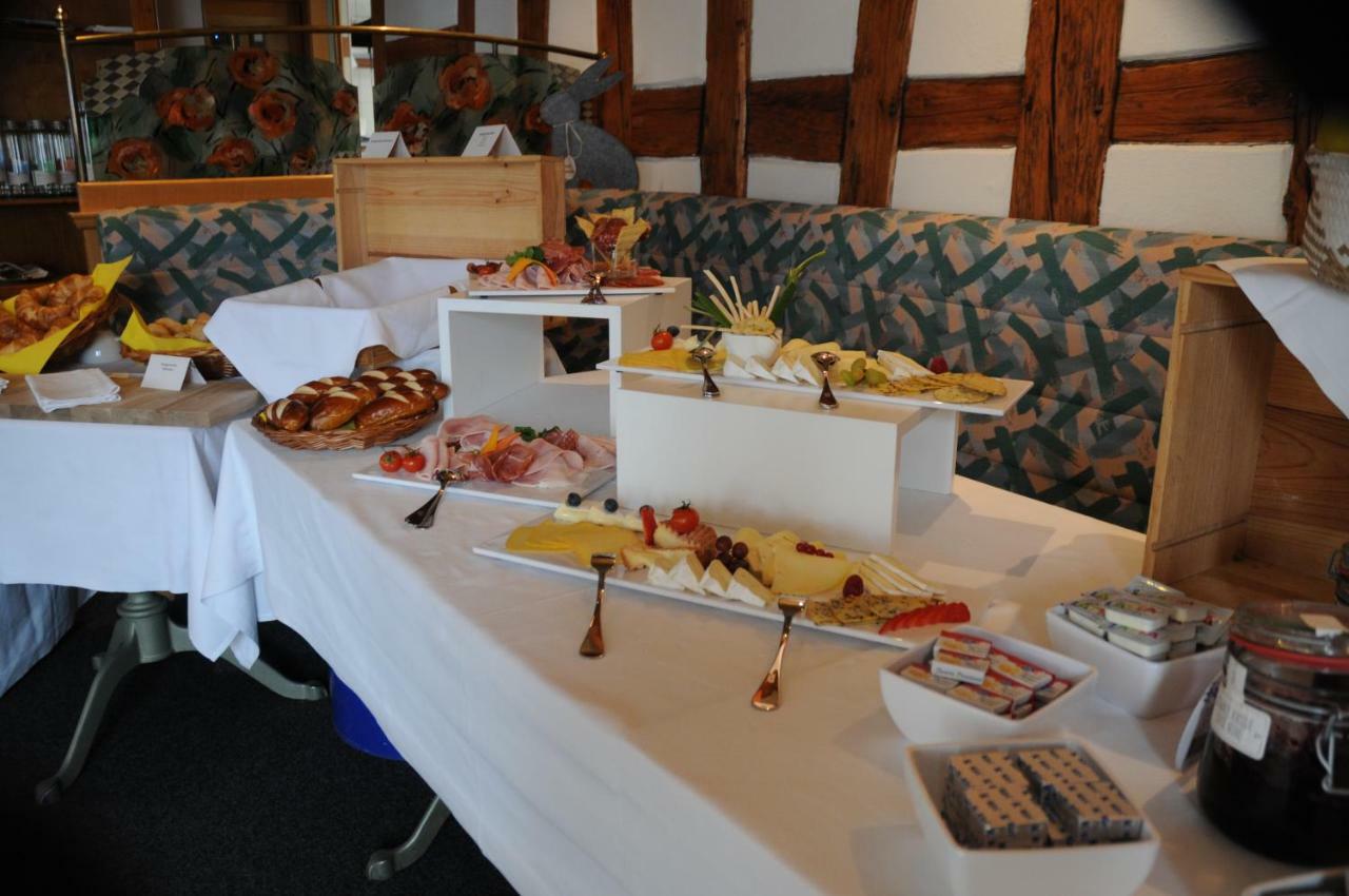 Landgasthof Hirschen Hotel Amriswil Bagian luar foto